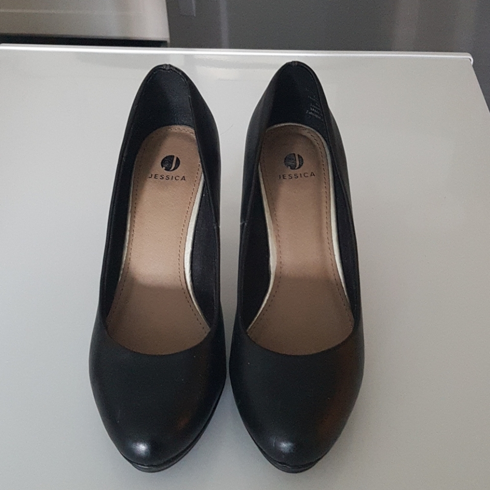 Shoes - Picture 3 of 3